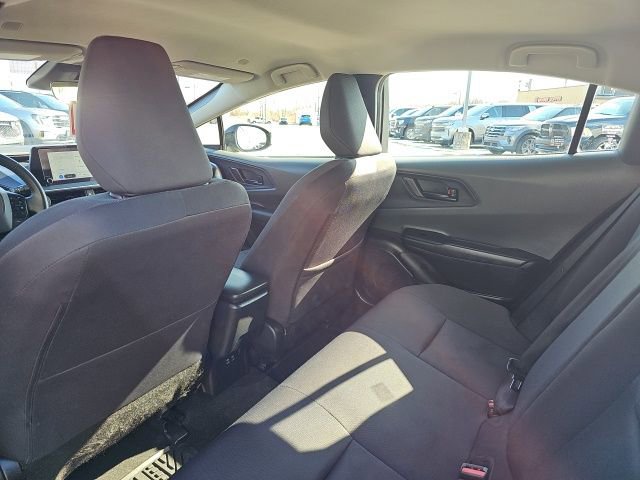 Used 2023 Toyota Prius LE image 20