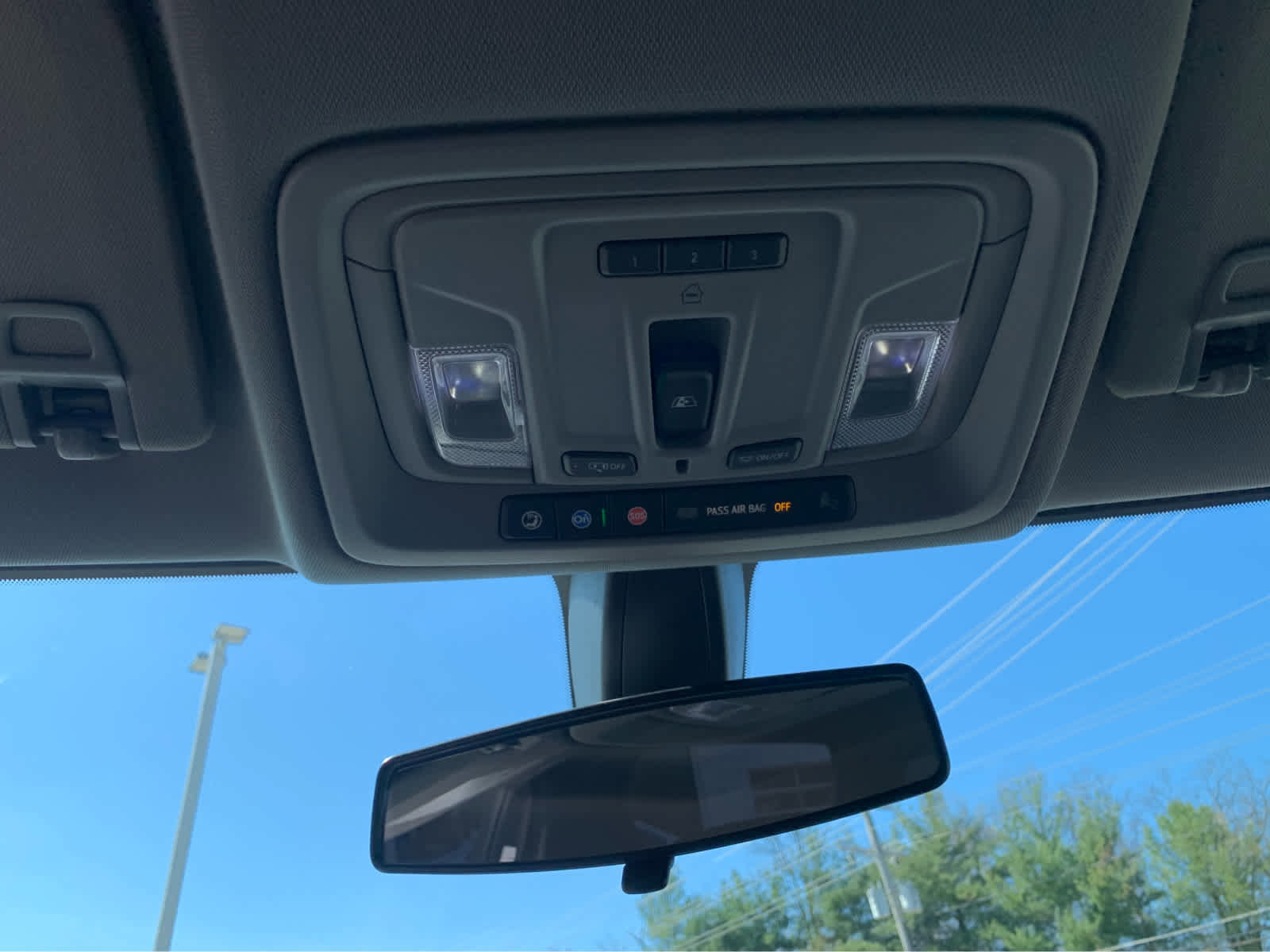 Used 2021 Chevrolet Silverado 1500 LT Trail Boss w/ Convenience Package II image 21