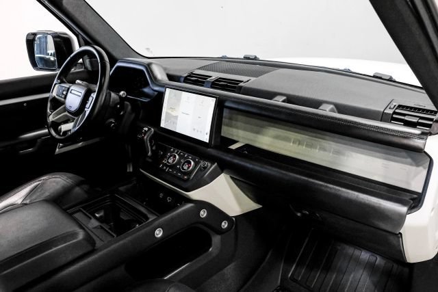 Used 2022 Land Rover Defender 110 X-Dynamic HSE AWD/4WD image 14