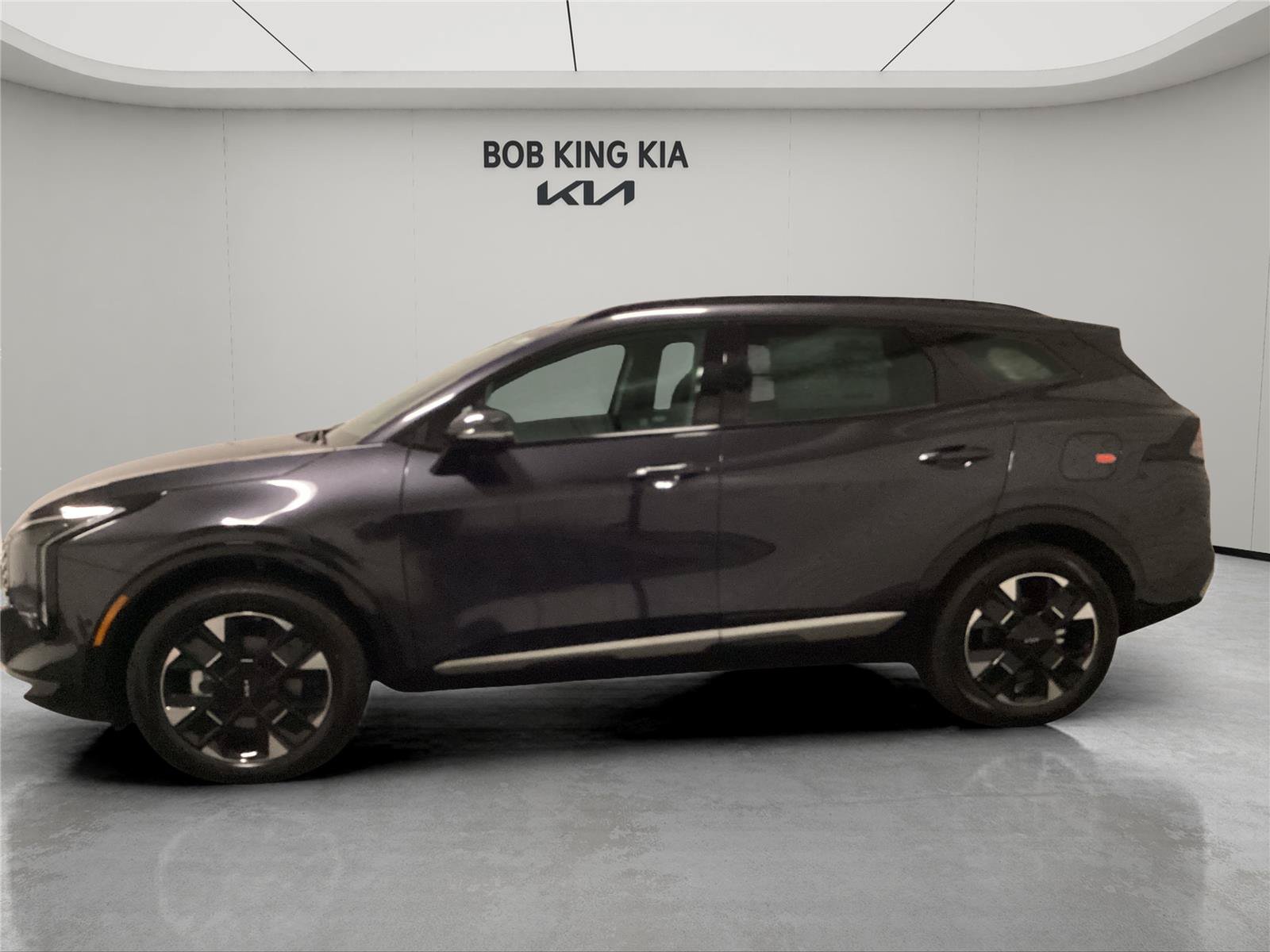 New 2026 Kia Sportage SX AWD/4WD image 2