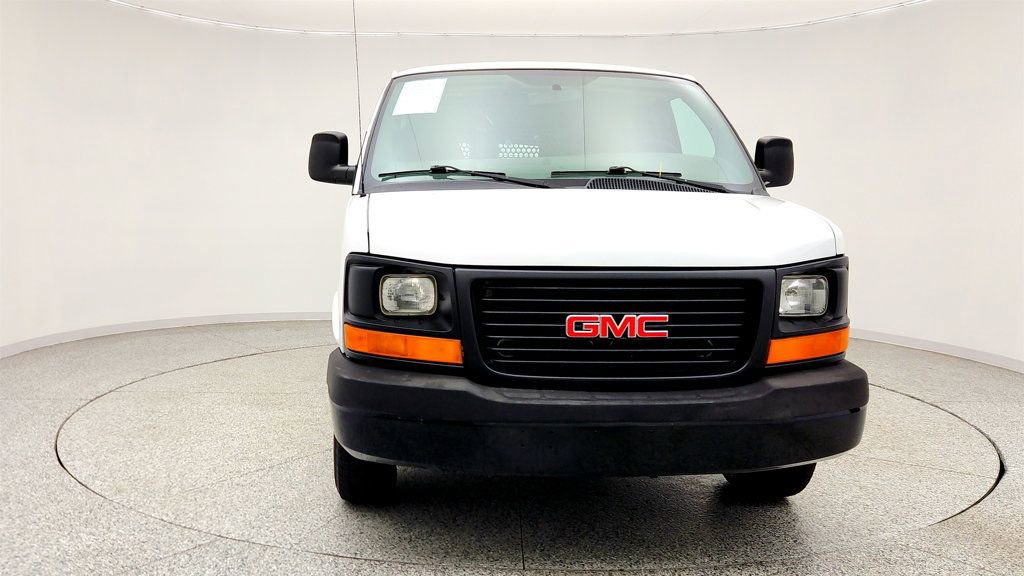 Used 2015 GMC Savana 2500 RWD image 2