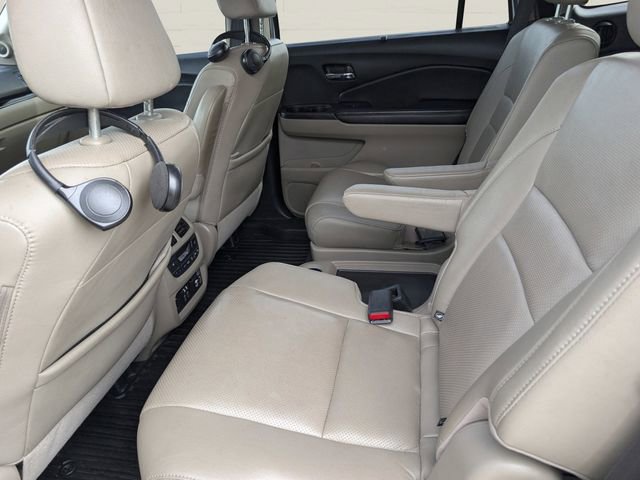 Used 2021 Honda Pilot Elite image 12