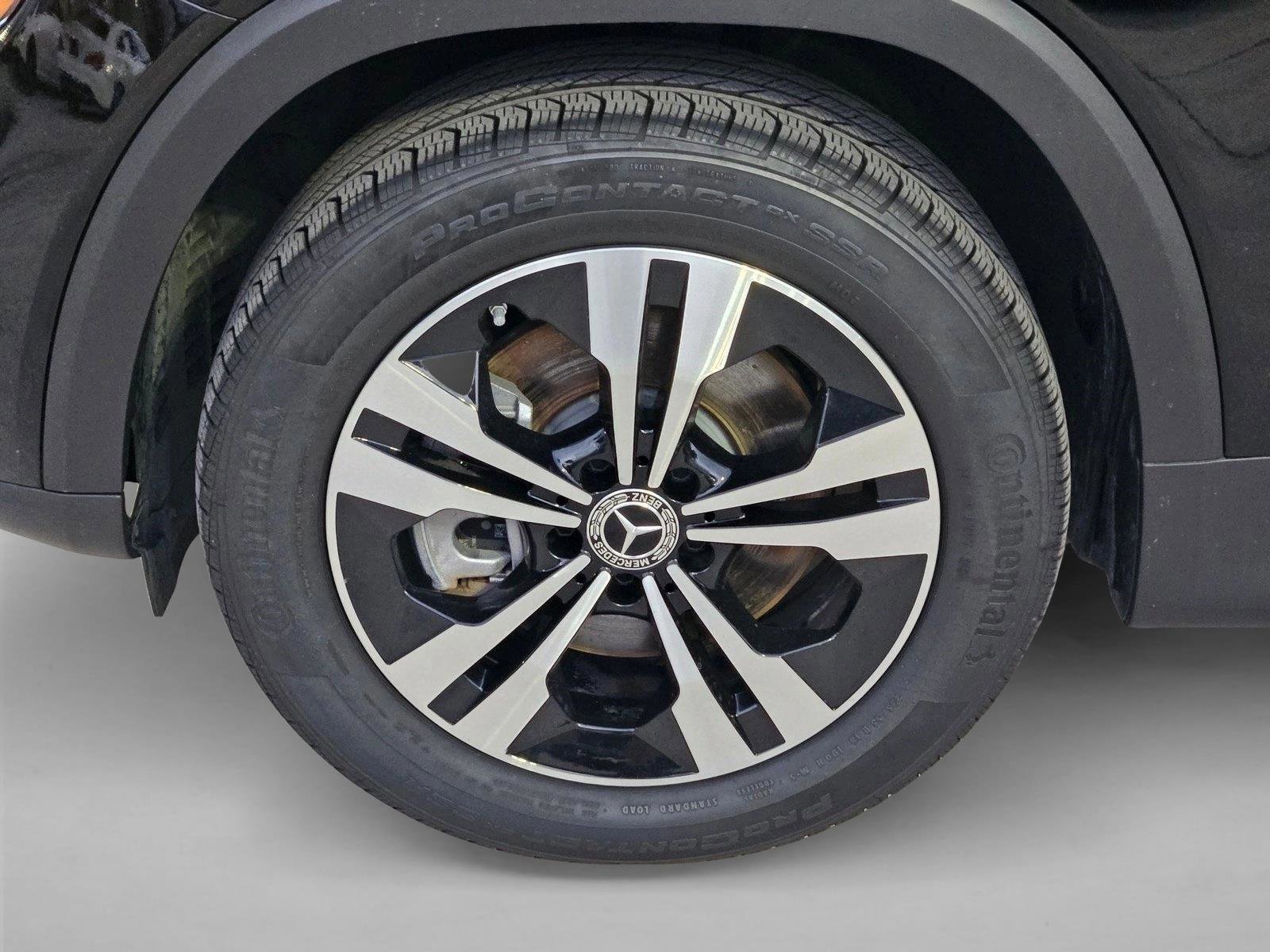 Used 2025 Mercedes-Benz GLB 250 image 22