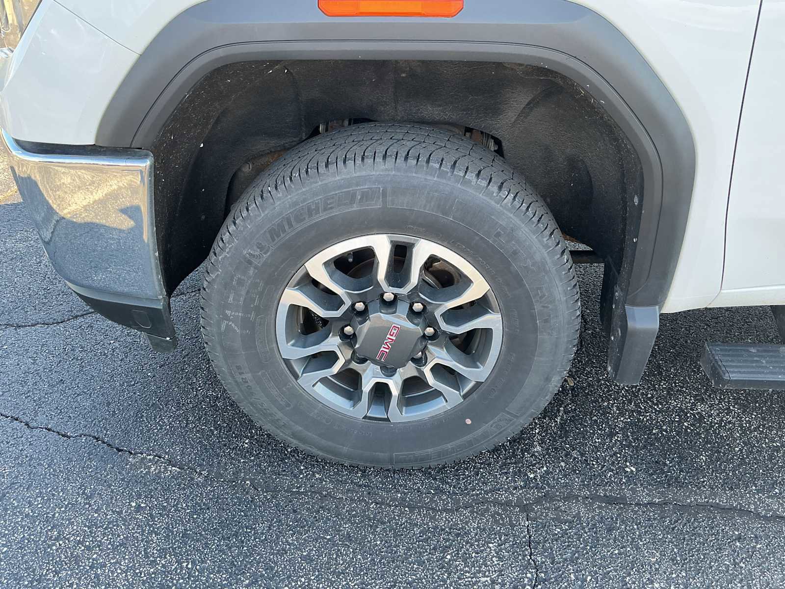 Used 2020 GMC Sierra 2500 4x4 Crew Cab w/ Gooseneck/5TH Wheel Package image 28