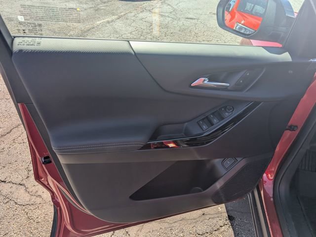 New 2026 Chevrolet Equinox LT w/ Convenience Package II AWD/4WD image 14