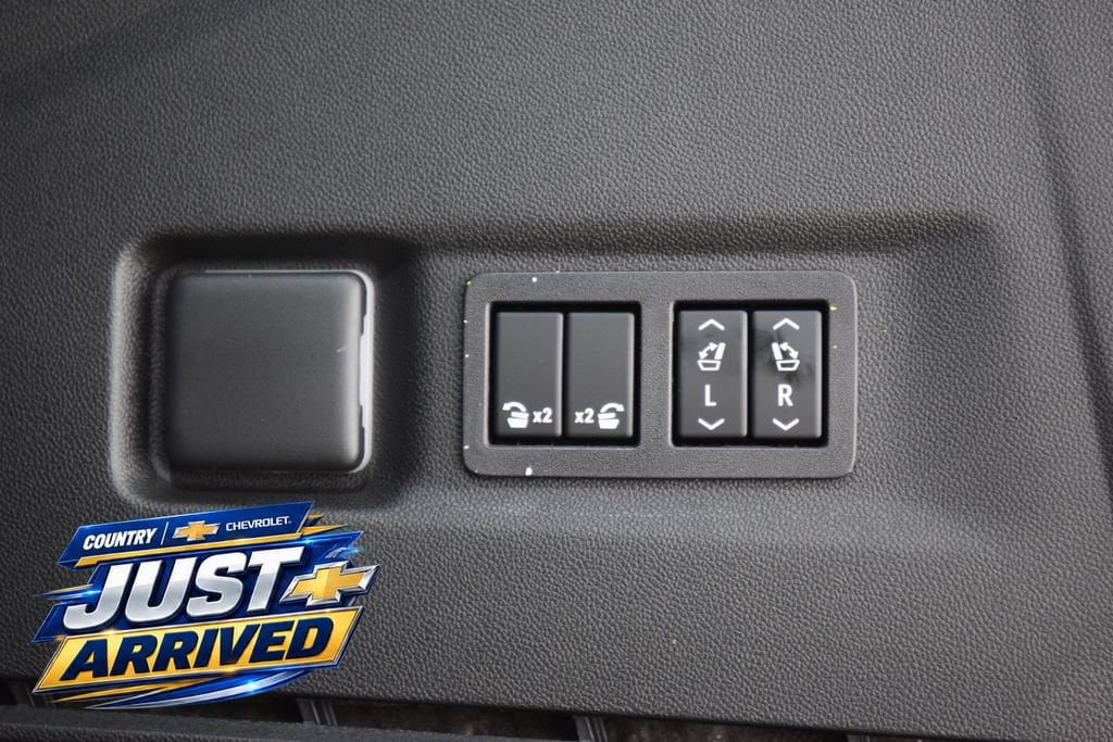 New 2026 Chevrolet Suburban Premier AWD/4WD image 26