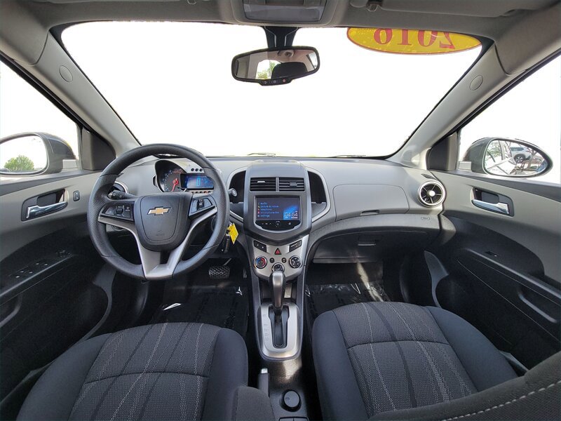 Used 2016 Chevrolet Sonic LT FWD image 19