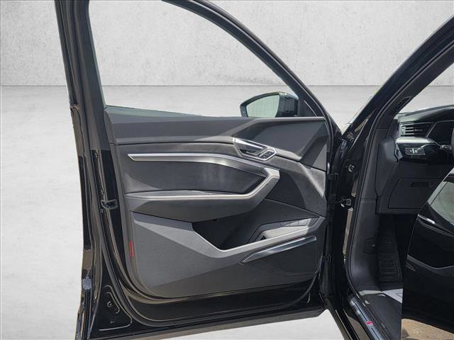 Certified 2023 Audi e-tron Chronos w/ Chronos Package image 12