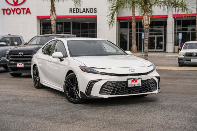 Certified 2026 Toyota Camry SE FWD image 1
