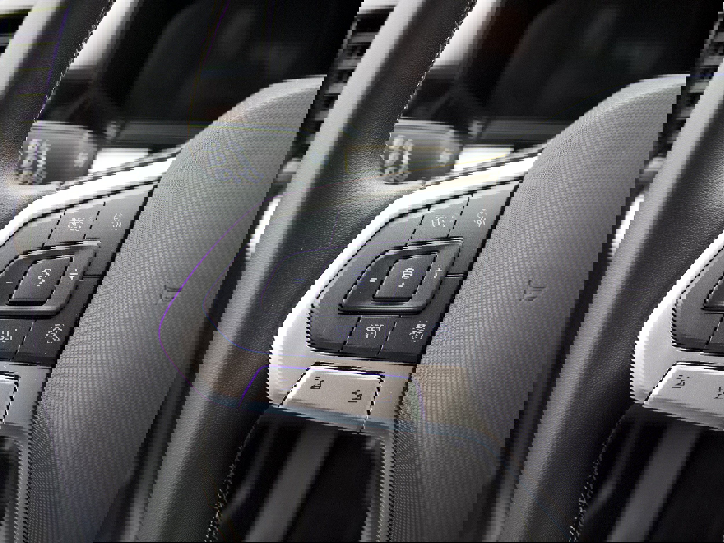 New 2025 Volkswagen Taos S image 16