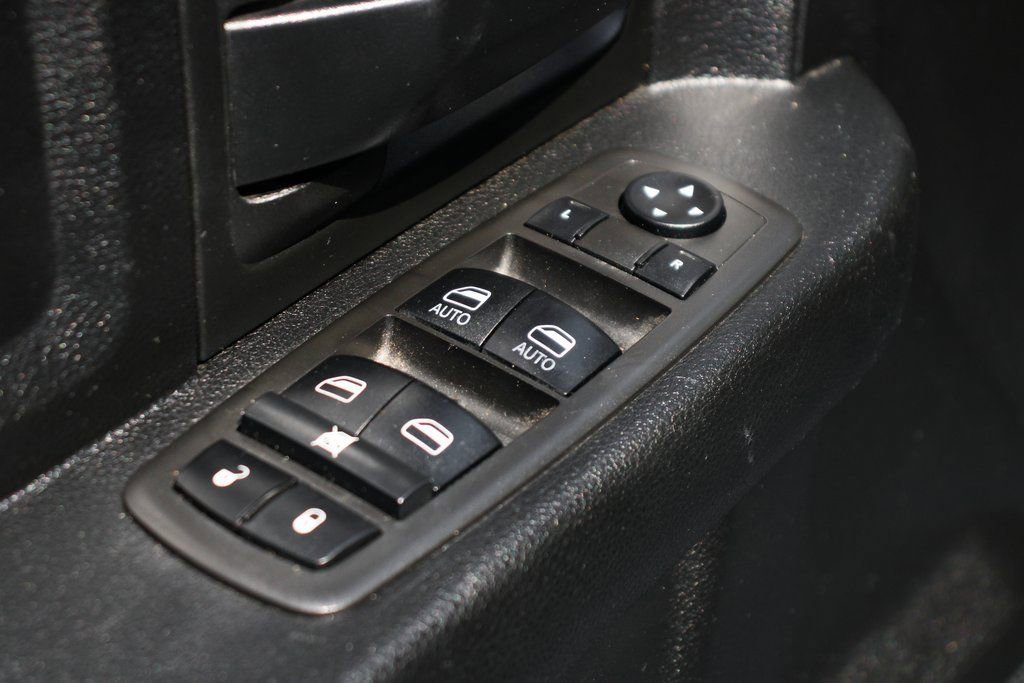 Used 2021 RAM 5500 Tradesman w/ Chrome Appearance Group image 17