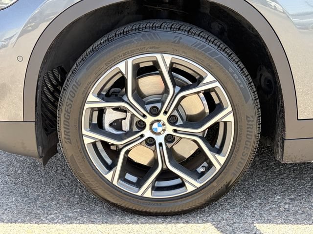 Used 2021 BMW X1 xDrive28i w/ Premium Package AWD/4WD image 10