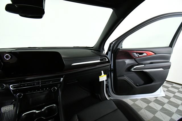 New 2026 Chevrolet Traverse Z71 w/ LPO, Floor Liner Package image 20