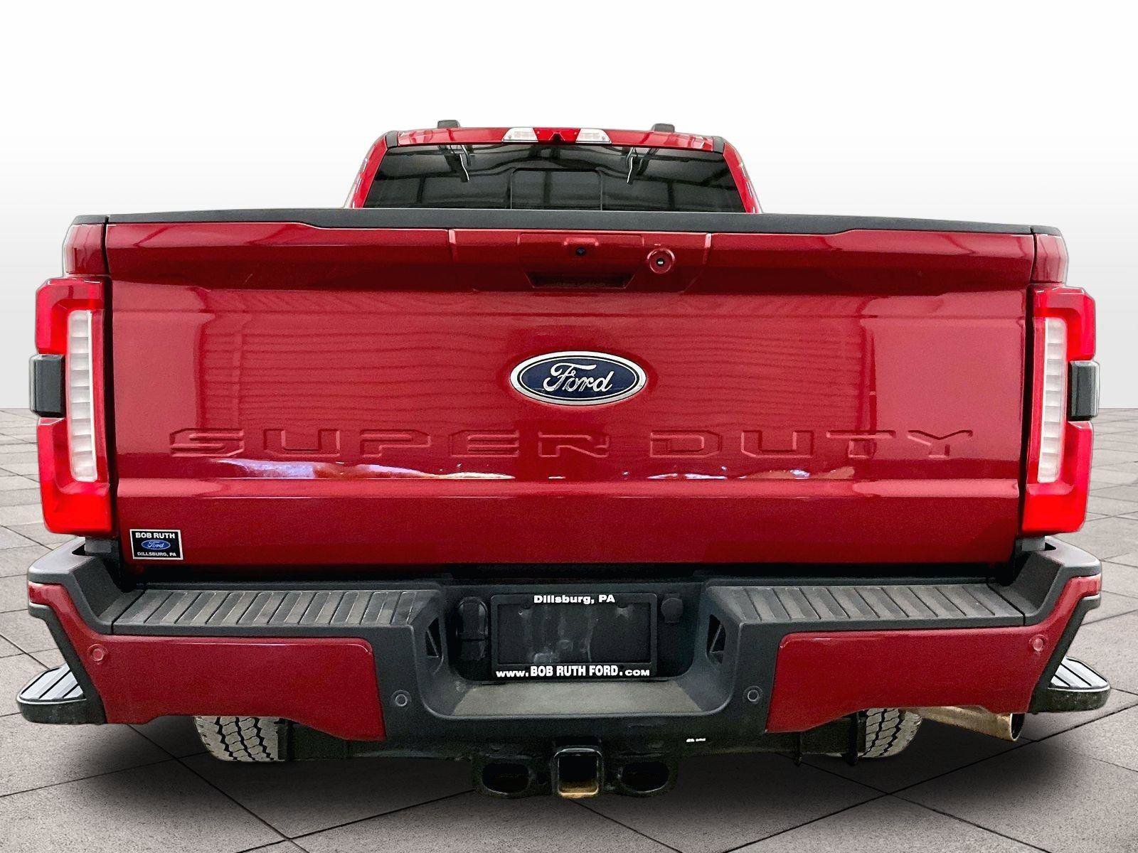 Used 2024 Ford F250 Lariat w/ Sport Appearance Package image 4