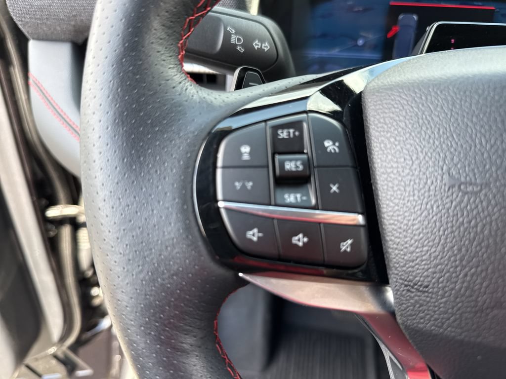 Used 2025 Ford Explorer ST AWD/4WD image 27