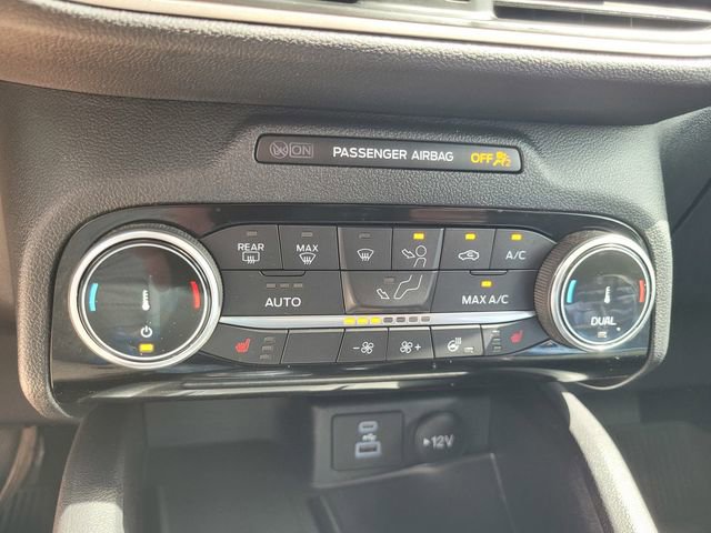 Certified 2022 Ford Escape SEL w/ SEL Stealth AWD Package image 24