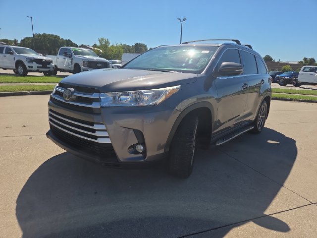 Used 2017 Toyota Highlander XLE AWD/4WD 360° Tour