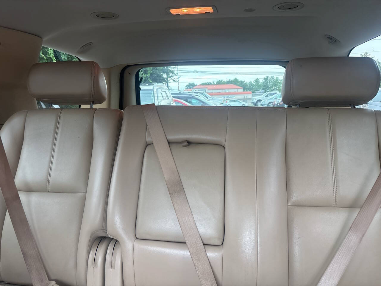Used 2007 Chevrolet Tahoe LT w/ LT Preferred Equipment Group RWD image 13
