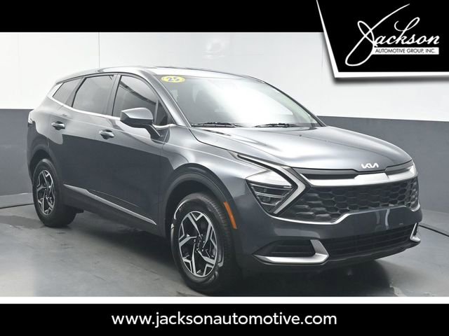 Used 2025 Kia Sportage LX
