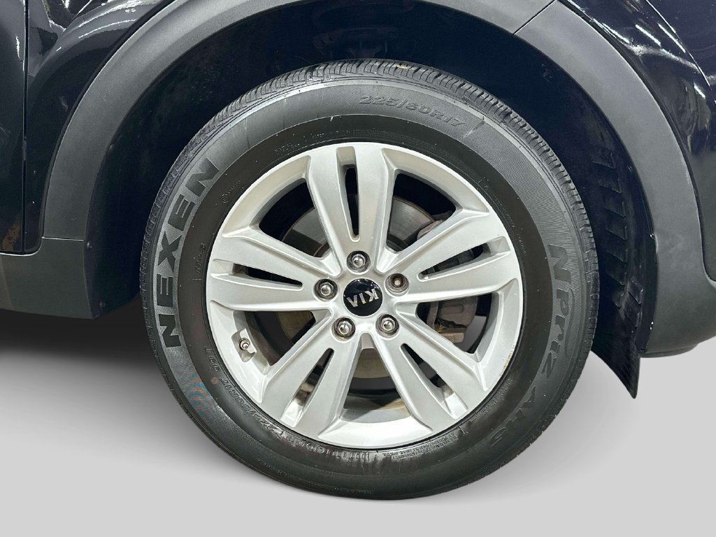 Used 2019 Kia Sportage LX AWD/4WD image 6