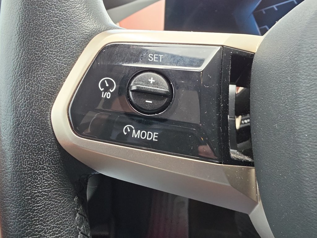 Used 2023 BMW iX M60 AWD/4WD image 19