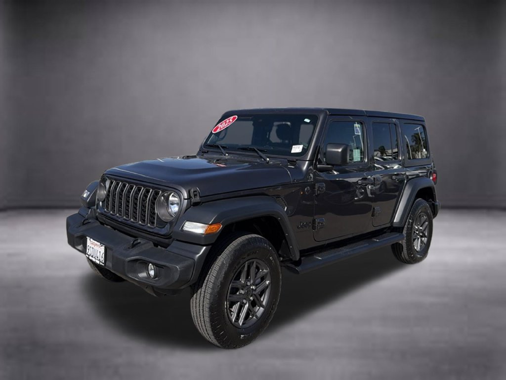 Used 2025 Jeep Wrangler Unlimited Sport AWD/4WD image 11