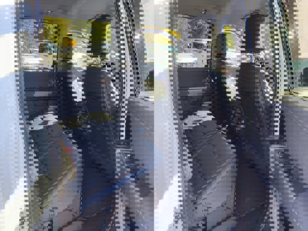 New 2026 Ford F350 Lariat w/ FX4 Off-Road Package image 34