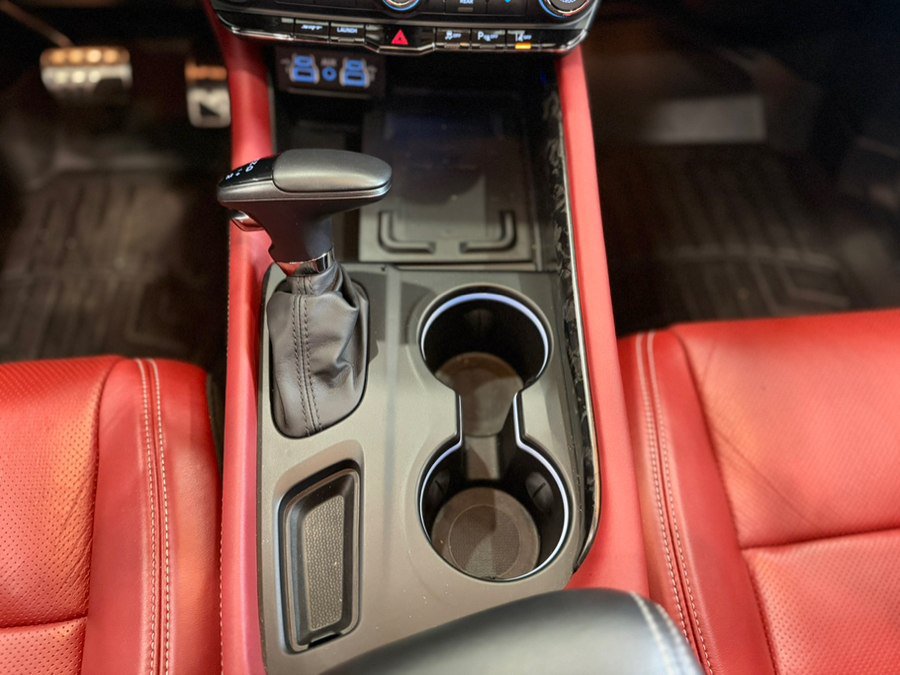 Used 2024 Dodge Durango SRT Hellcat AWD/4WD image 31