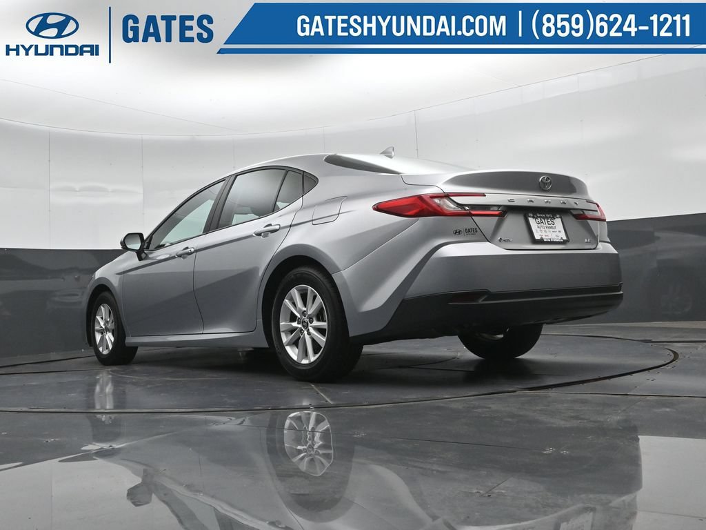 Used 2025 Toyota Camry LE FWD image 43