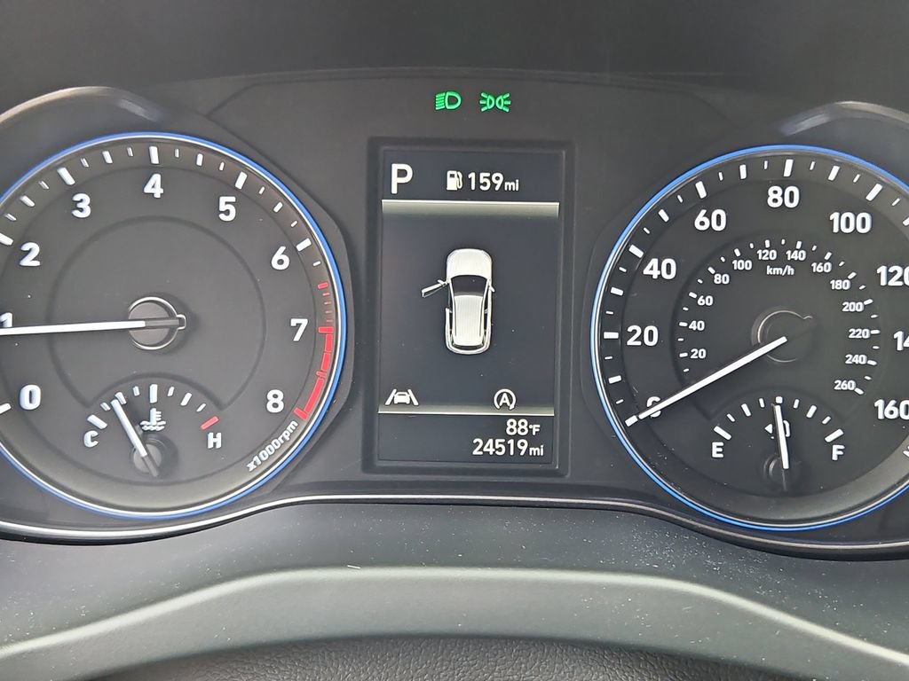 Used 2023 Hyundai Kona SEL w/ Cargo Package FWD image 11