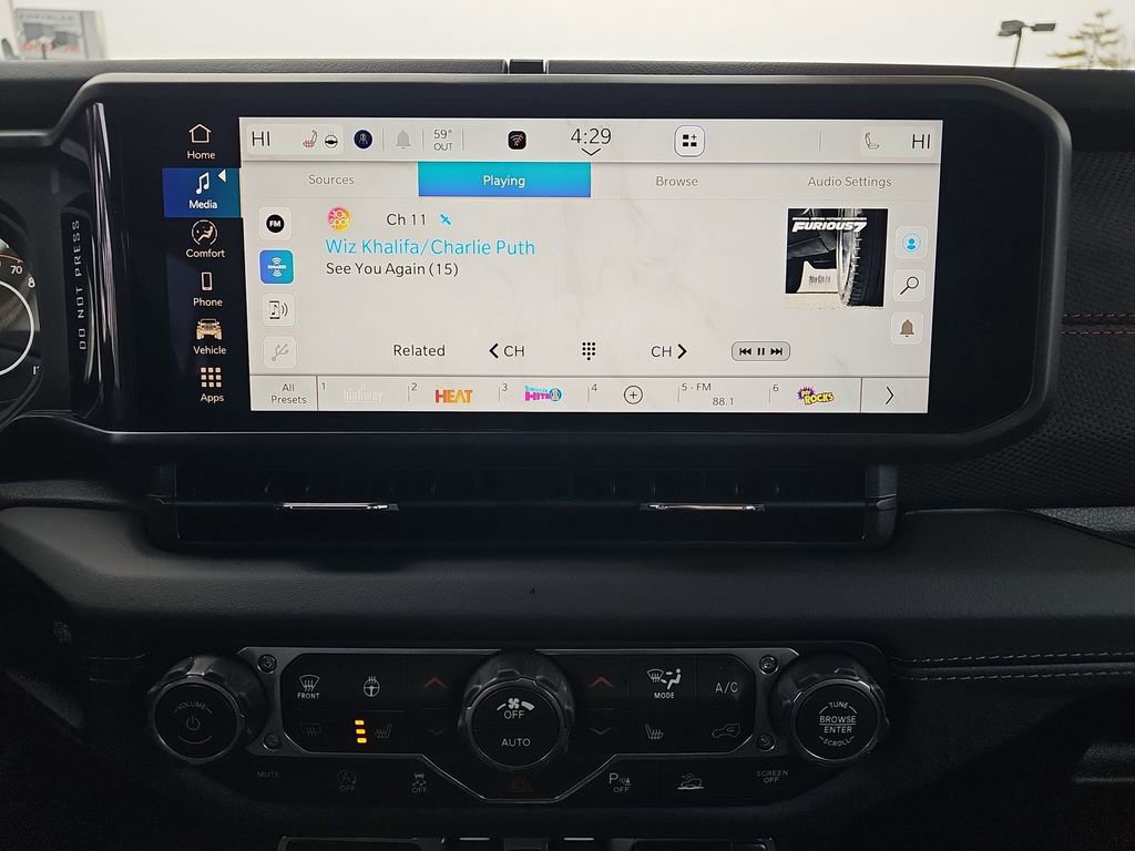 New 2026 Jeep Wrangler Unlimited Rubicon w/ Safety Group image 20