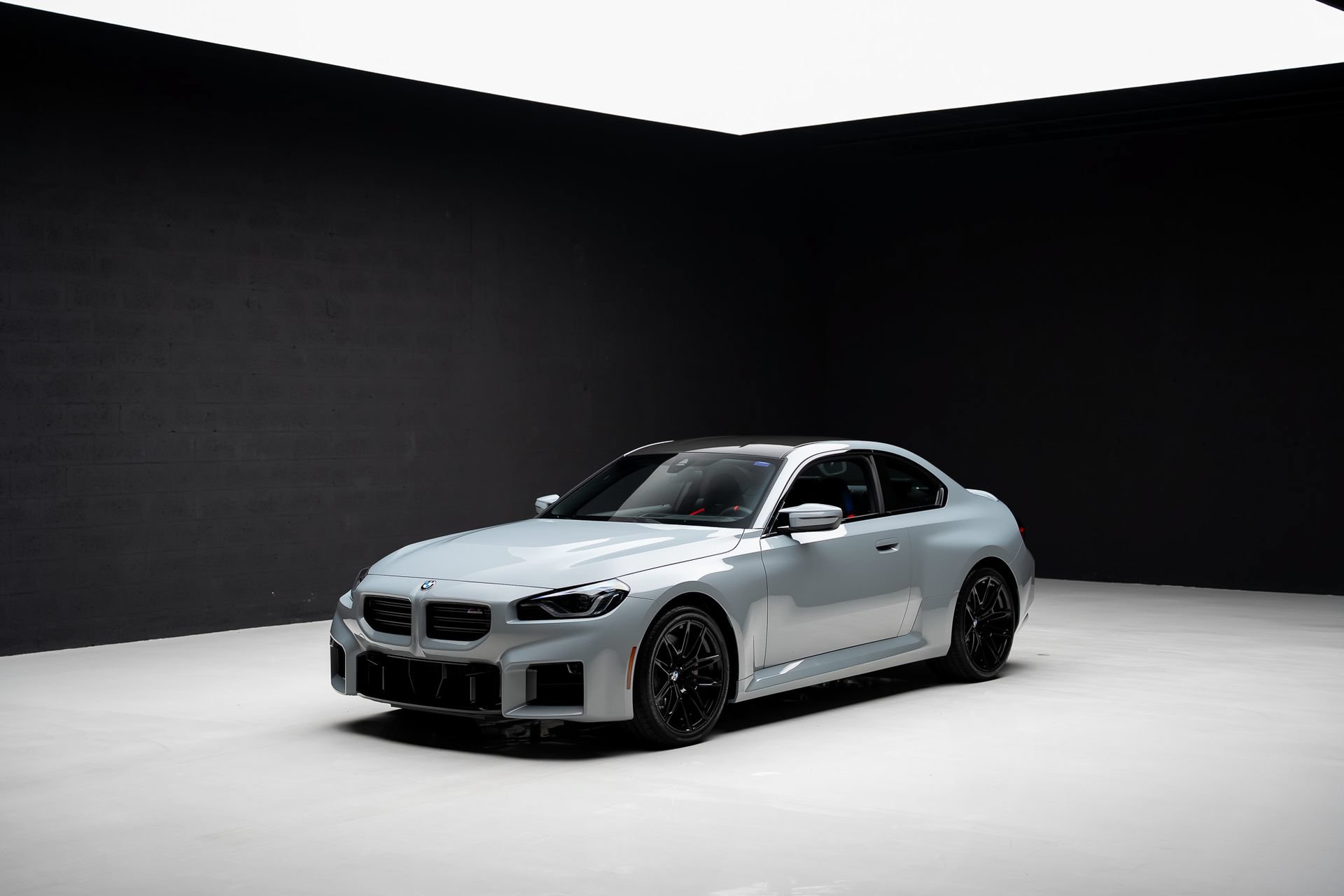 Used 2026 BMW M2 w/ Lighting Package RWD image 4