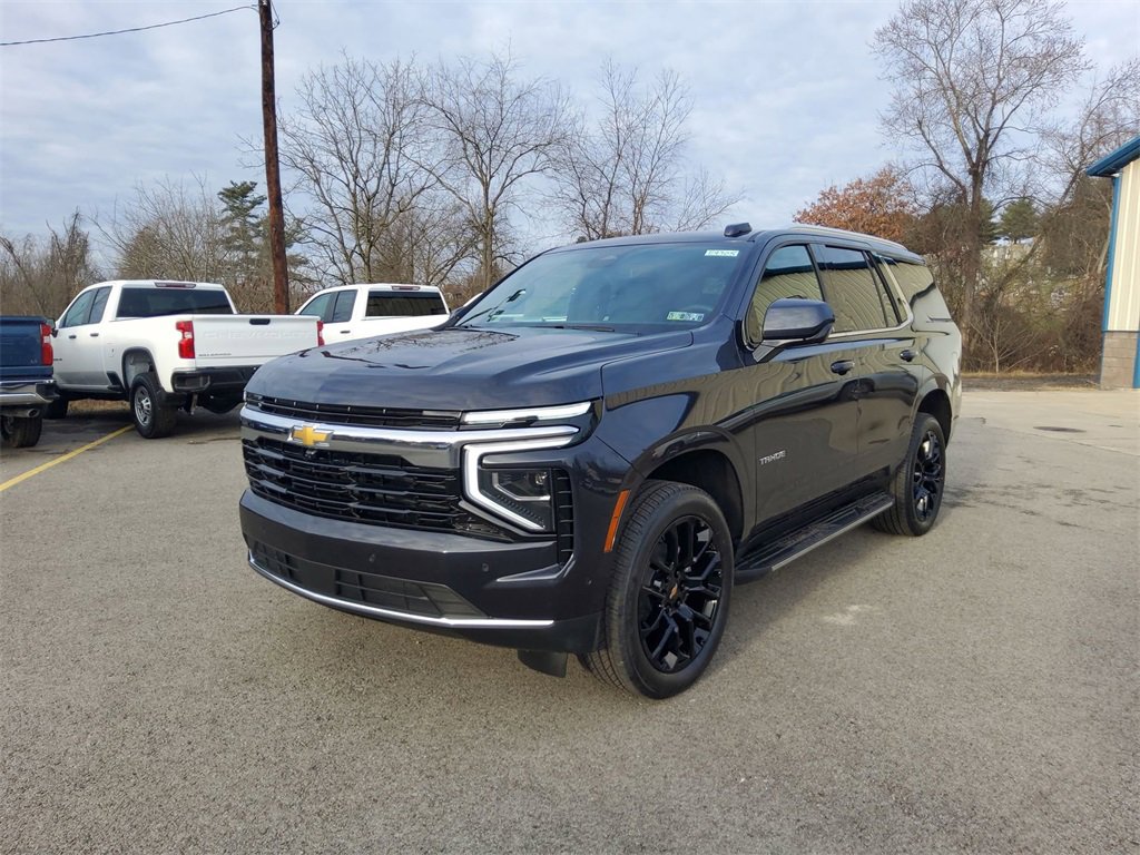 Used 2025 Chevrolet Tahoe LS image 7