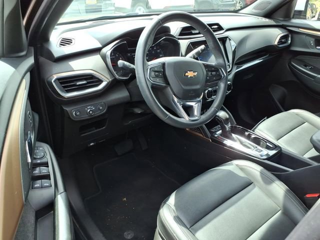 Used 2021 Chevrolet TrailBlazer ACTIV w/ Sun and Liftgate Package FWD image 21