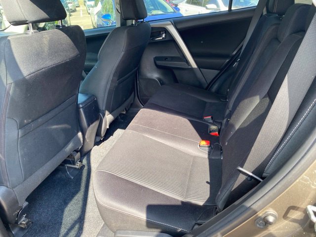 Used 2014 Toyota RAV4 XLE FWD image 21