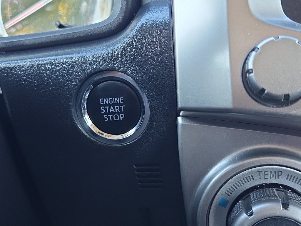 Used 2021 Toyota 4Runner Limited image 29