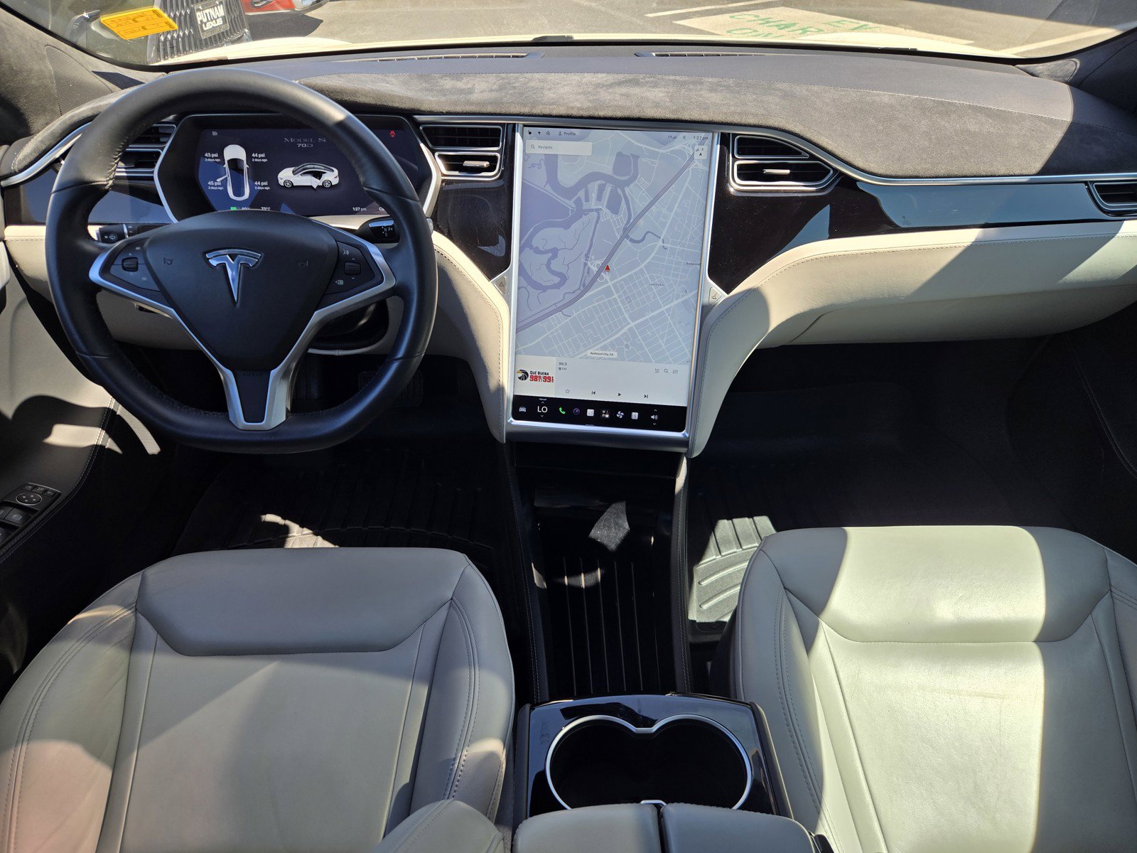 Used 2015 Tesla Model S AWD image 14