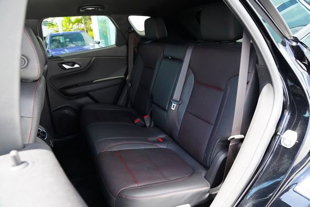 Used 2024 Chevrolet Blazer RS FWD image 16