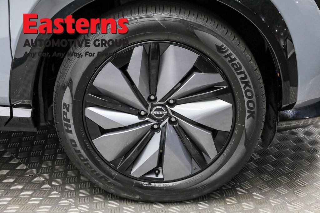 Used 2024 Nissan Ariya AWD image 30