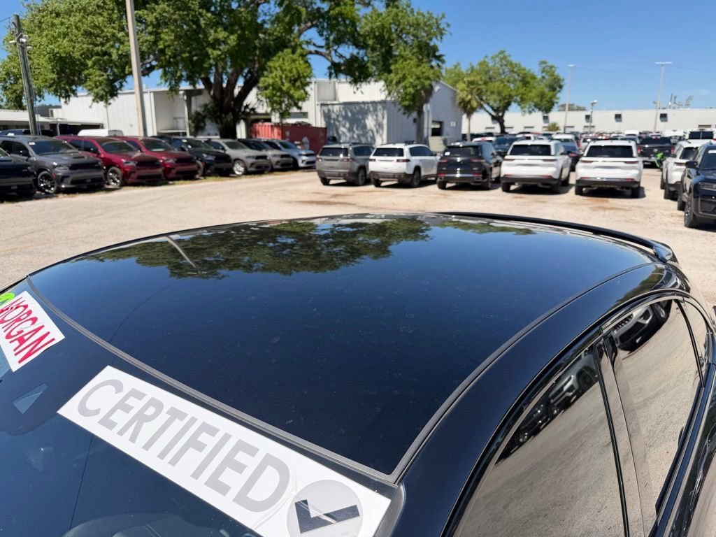 Used 2022 Porsche Cayenne S Platinum image 11