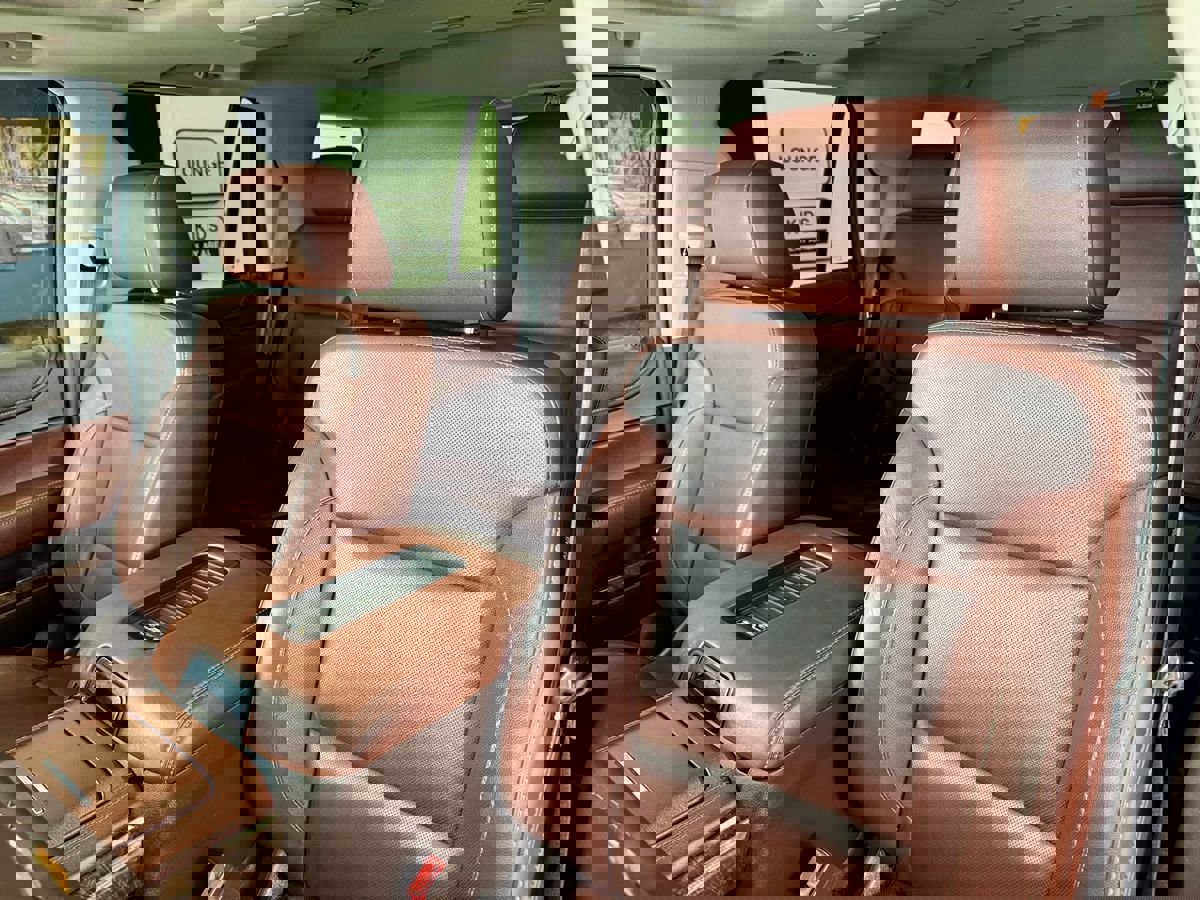 Used 2018 Chevrolet Tahoe Premier image 13