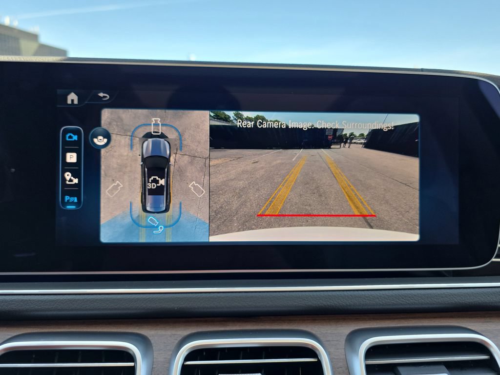 New 2026 Mercedes-Benz GLS 450 4MATIC image 28