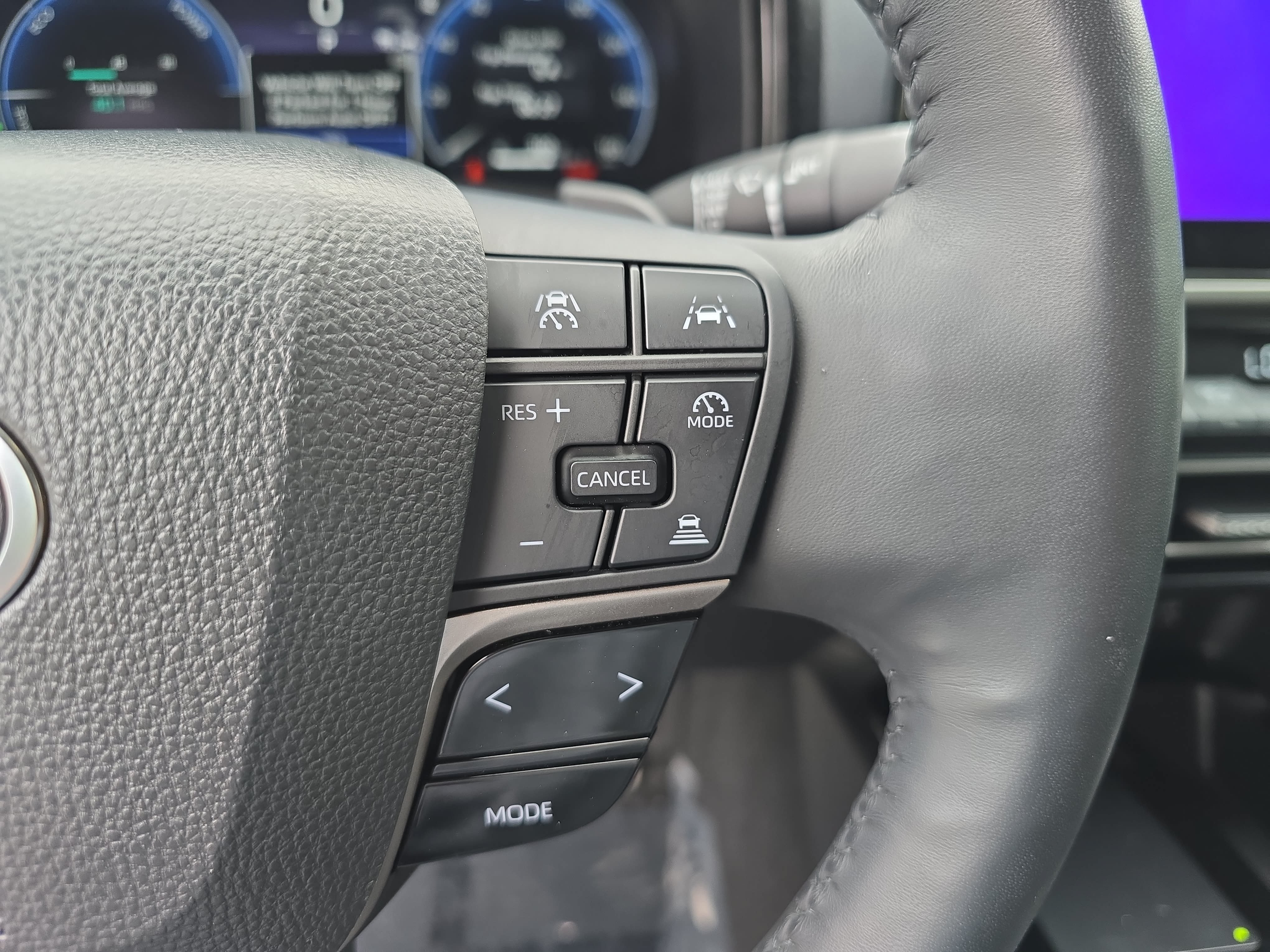 Used 2025 Toyota Camry XSE FWD image 19