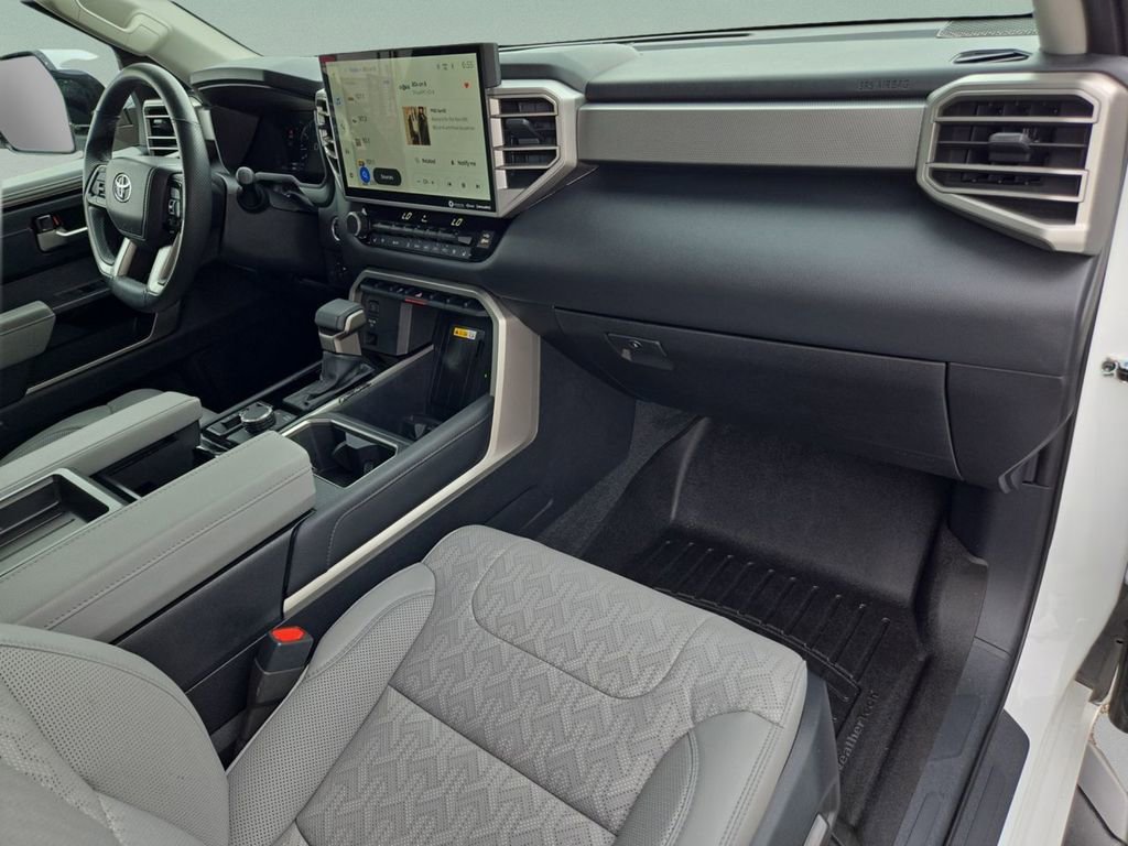 Used 2024 Toyota Tundra Limited w/ Power Package AWD/4WD image 16