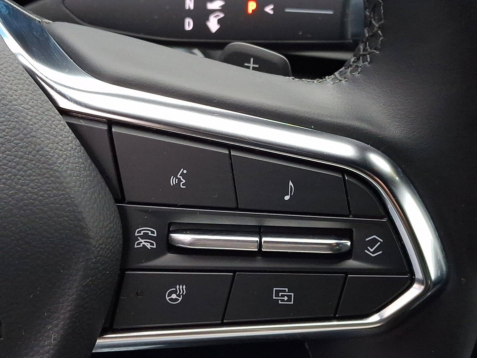 Used 2025 Chevrolet Equinox LT AWD/4WD image 22