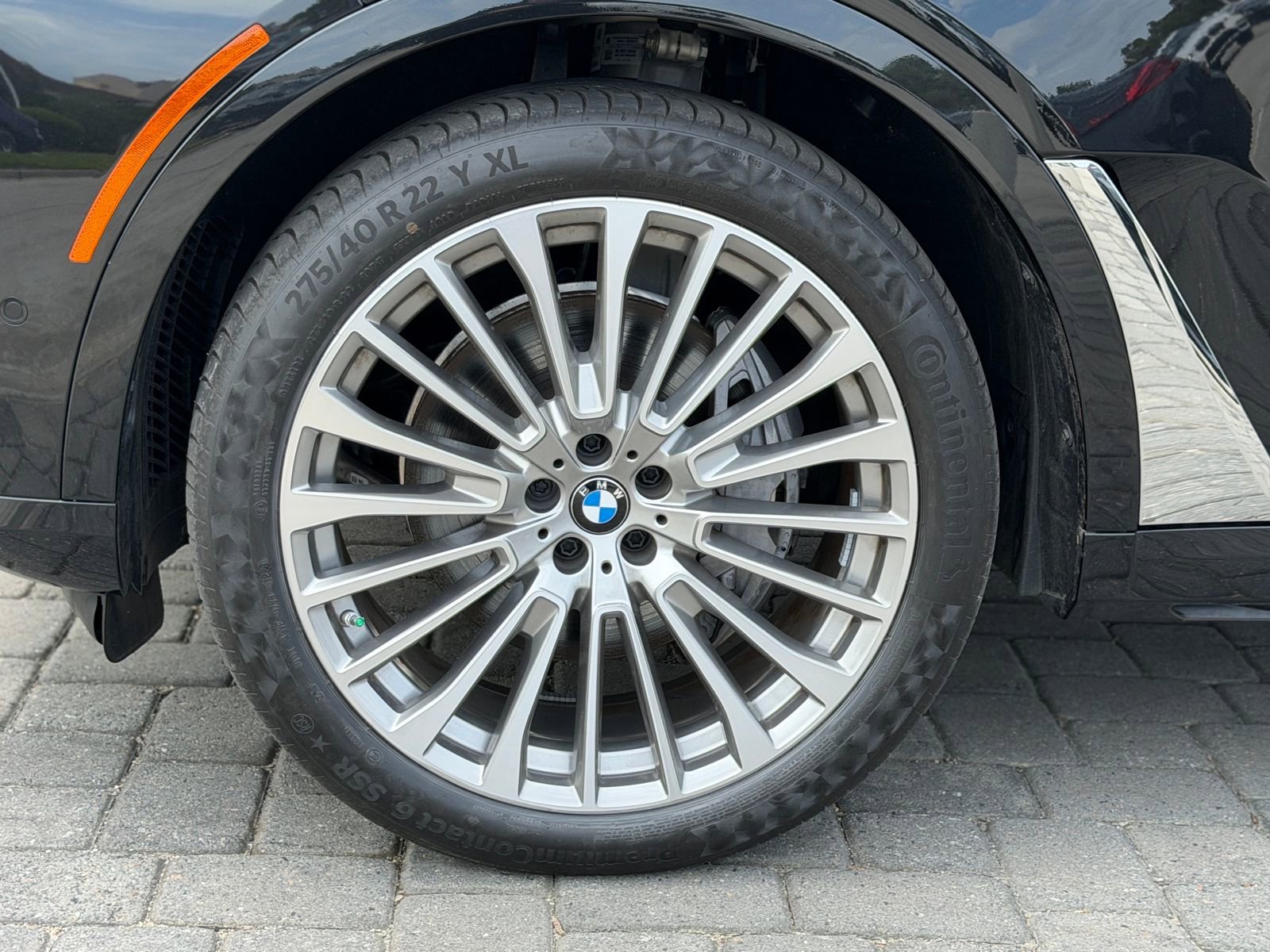 Used 2024 BMW X7 xDrive40i image 13