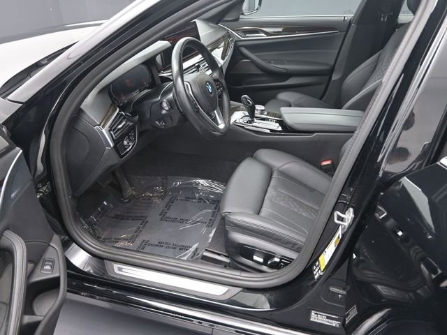 Used 2022 BMW 530i xDrive w/ Premium Package AWD/4WD image 16