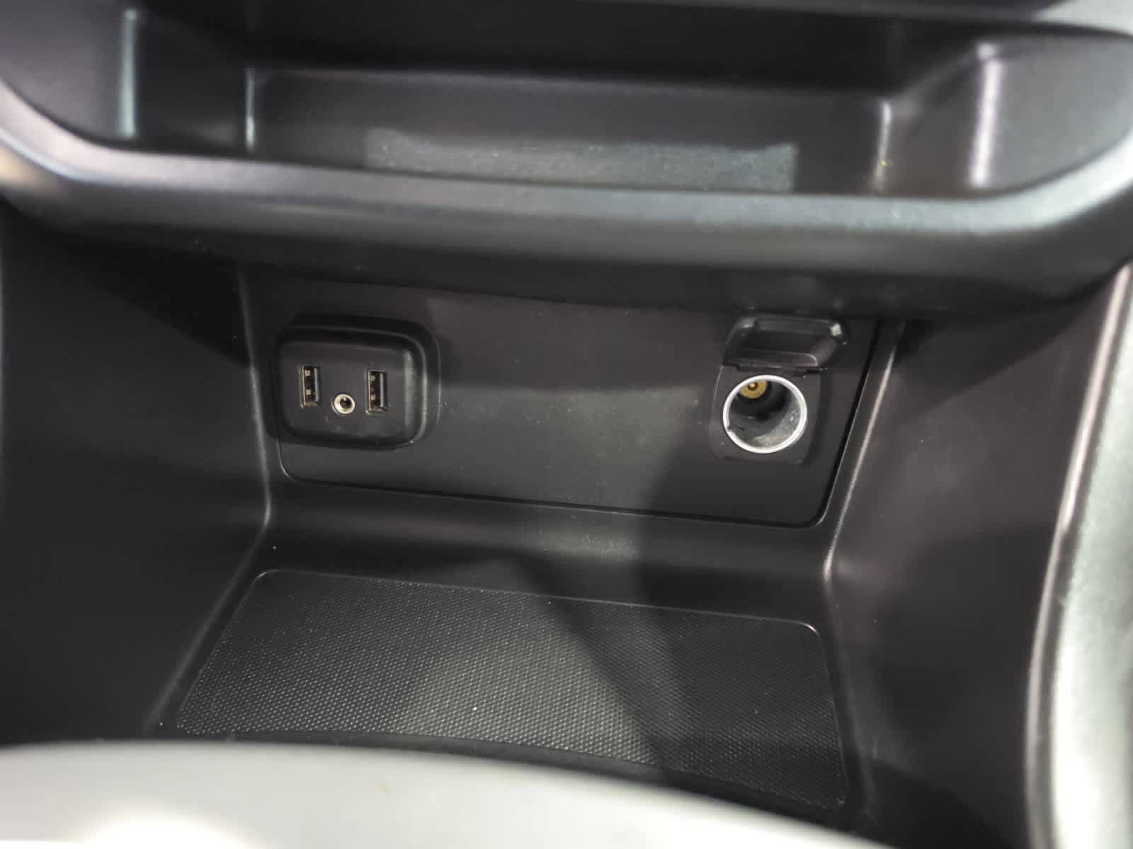 Used 2020 Chevrolet Colorado LT AWD/4WD image 25