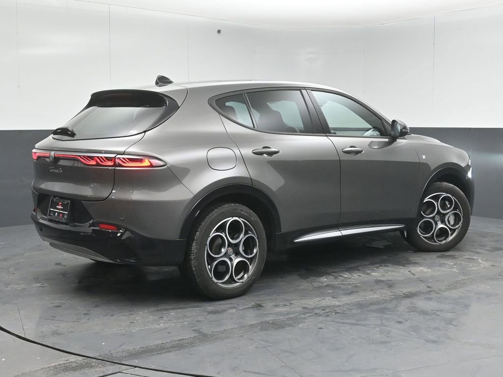Used 2024 Alfa Romeo Tonale Ti image 7