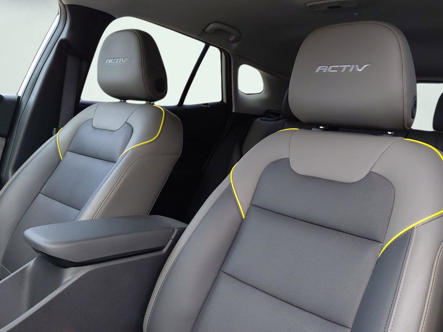 Used 2024 Chevrolet Trax ACTIV image 9